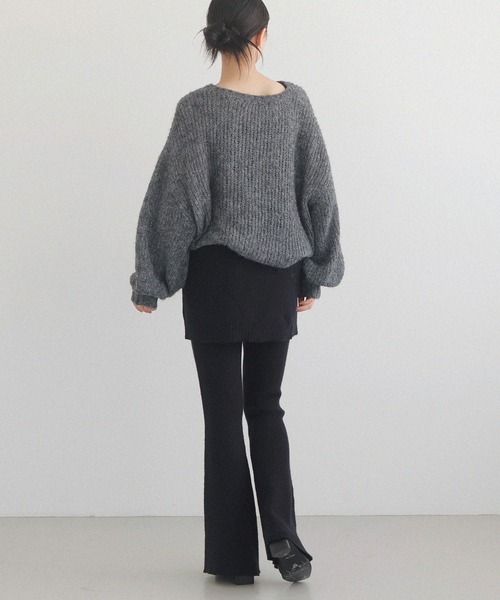 LIAN(リアン)の「リブニットフレアパンツ(その他パンツ・レディース・ブラック/アイボリー/グレー・FREE)」の6枚目の写真