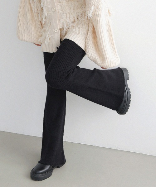 LIAN(リアン)の「リブニットフレアパンツ(その他パンツ・レディース・ブラック/アイボリー/グレー・FREE)」の8枚目の写真