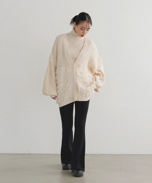 LIAN(リアン)の「リブニットフレアパンツ(その他パンツ・レディース・ブラック/アイボリー/グレー・FREE)」の10枚目の写真