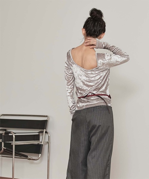 miette(ミエット)の「前後2wayUネックベロアトップス(Tシャツ/カットソー・レディース・シルバー/ブラック/ブラウン/ライトベージュ・FREE)」の20枚目の写真