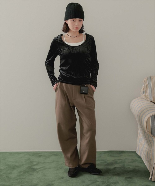 miette（ミエット）の「前後2wayUネックベロアトップス（Tシャツ/カットソー・レディース・シルバー/ブラック/ブラウン/ライトベージュ・FREE）」の21枚目の写真