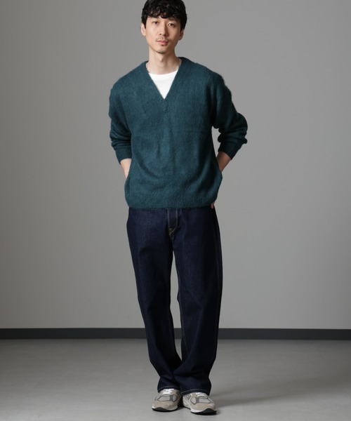 NANO universe(ナノユニバース)の「モヘヤブレンド起毛Vネックニット(ニット/セーター・メンズ・オフホワイト/ダークグリーン・M/L)」の11枚目の写真