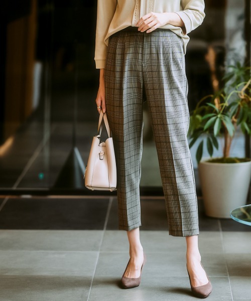 7days Life Styling（セブンデイズライフスタイリング）の「【裏微起毛】ウール調テーパードパンツ（スラックス・レディース・グレー/ブラック系/ブラウン系/ブラック・S/M/L/LL/3L）」の4枚目の写真