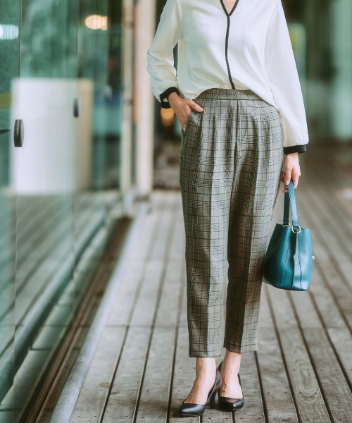 7days Life Styling（セブンデイズライフスタイリング）の「【裏微起毛】ウール調テーパードパンツ（スラックス・レディース・グレー/ブラック系/ブラウン系/ブラック・S/M/L/LL/3L）」の18枚目の写真