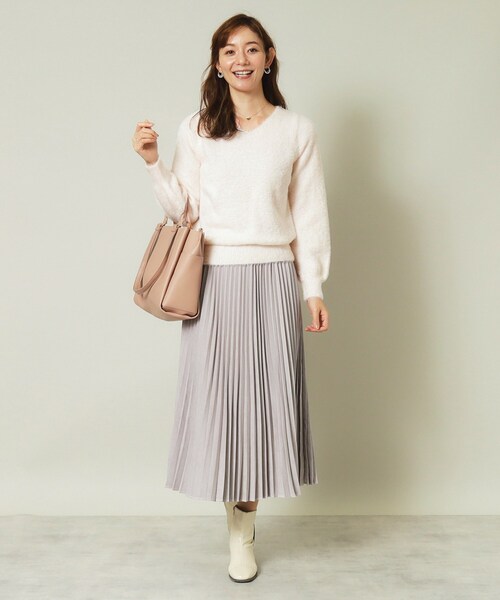 ITS'DEMO（イッツデモ）の「◆【手洗い可】フェザーVネックニット（ニット/セーター・レディース・オフホワイト/チャコールグレー/サックスブルー/ピンク/ベージュ・00）」の22枚目の写真