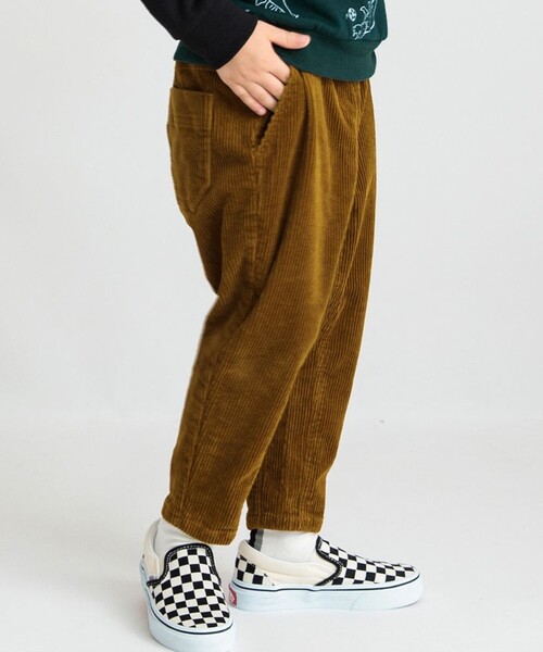 BRANSHES（ブランシェス）の「【ガーデナー】コーデュロイテーパードパンツ（その他パンツ・キッズ・キャメル/チャコールグレー/アイボリー・110/90/150/140/130/120/100）」の20枚目の写真