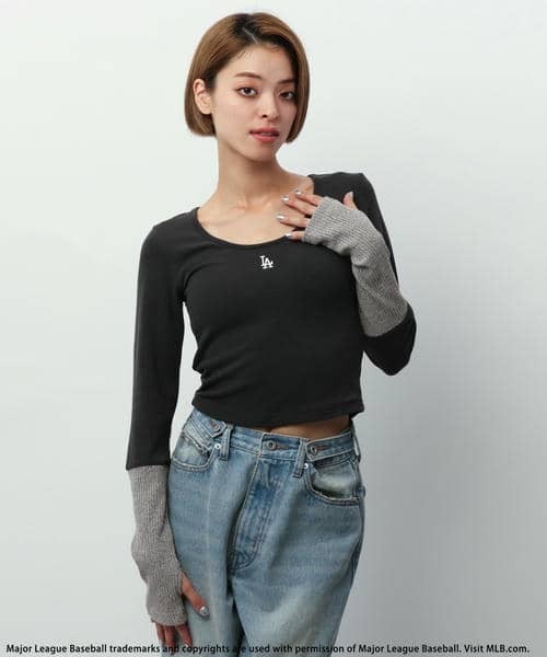 BACK TO THE FIELD（バック トゥー ザ フィールド）の「【MLB】カラーブロックショートトップス（Tシャツ/カットソー・レディース・オフホワイト/グレー/ブラック・FREE）」の20枚目の写真