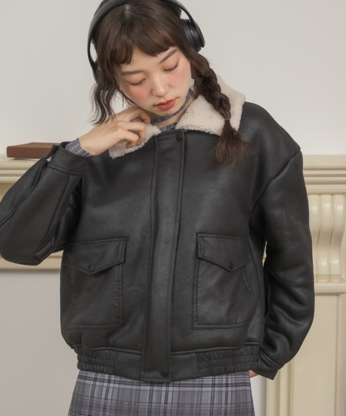 Birthday room(バースデイルーム)の「襟ボアレザージャケット / boa liner fake leather blouson(ブルゾン・レディース・ブラック/ベージュ・FREE)」の13枚目の写真