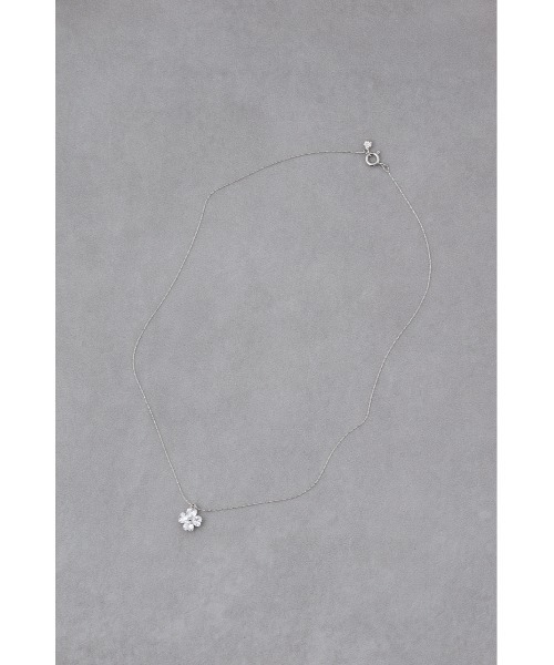 AZUL by moussy(アズールバイマウジー)の「ビジューネックレス(ネックレス・レディース・シルバー・FREE)」の3枚目の写真