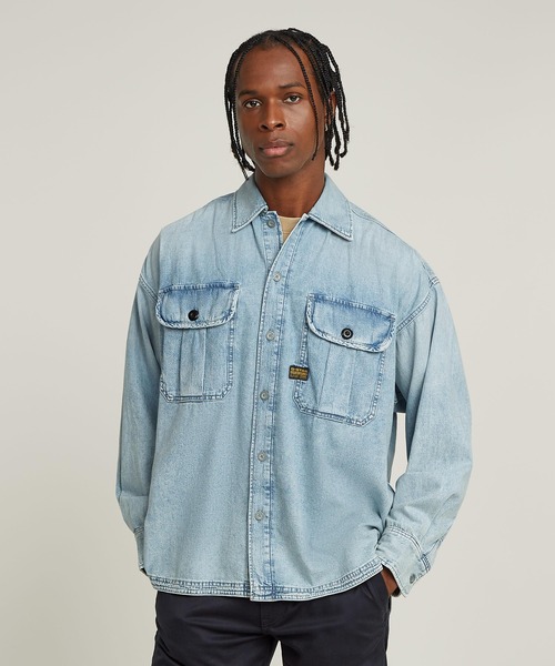 G-STAR(ジースター)の「PLEATED 2-POCKET BOXY SHIRT/2ポケットボックスオーバーサイズデニムシャツ(シャツ/ブラウス・メンズ・ライトインディゴブルー・LARGE/MEDIUM/SMALL/X-LARGE/X-SMALL)」の1枚目の写真