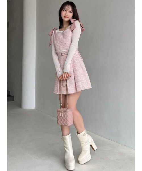 RESEXXY（リゼクシー）の「ショルダーリボンツイードビスチェ【セットアップ着用可能】（キャミソール・レディース・ピンク/ブラック/アイボリー・FREE）」の22枚目の写真