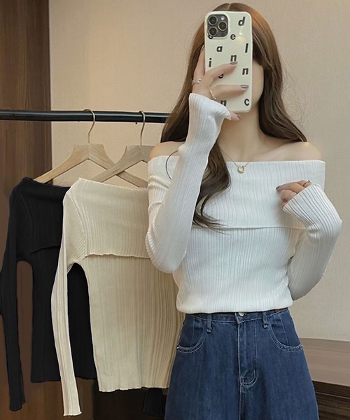 blackdia ocean(ブラックダイヤオーシャン)の「blackdia ocean オフショルダーリブトップス(Tシャツ/カットソー・レディース・ホワイト/ベージュ/ブラック・FREE)」の4枚目の写真