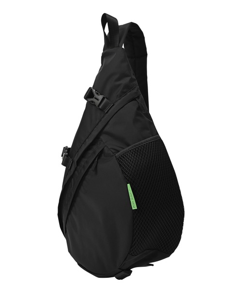 KiU（キウ）の「キウ ワンショルダーバッグ(11L)（バックパック/リュック・メンズ・ブラック/イエロー/グレー/ブラウン・FREE）」の7枚目の写真