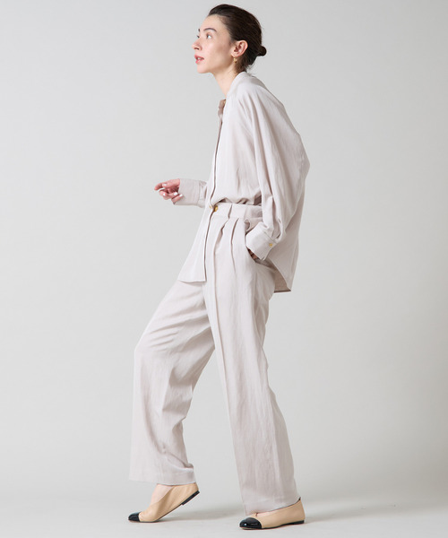 Liesse（リエス）の「ワイドストレートパンツ（その他パンツ・レディース・ライトベージュ/チャコールグレー・2/3）」の10枚目の写真