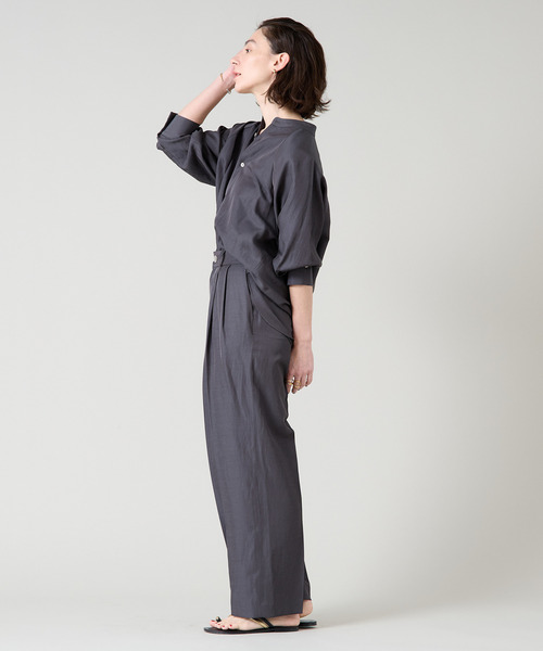 Liesse（リエス）の「ワイドストレートパンツ（その他パンツ・レディース・ライトベージュ/チャコールグレー・2/3）」の19枚目の写真