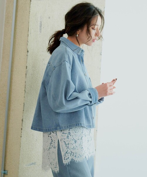 23区(ニジュウサンク)の「【SLOW/一部店舗限定】LIGHT DENIM ジャケット(デニムジャケット・レディース・スカイブルー系/ダルブルー系・46/44/48)」の1枚目の写真