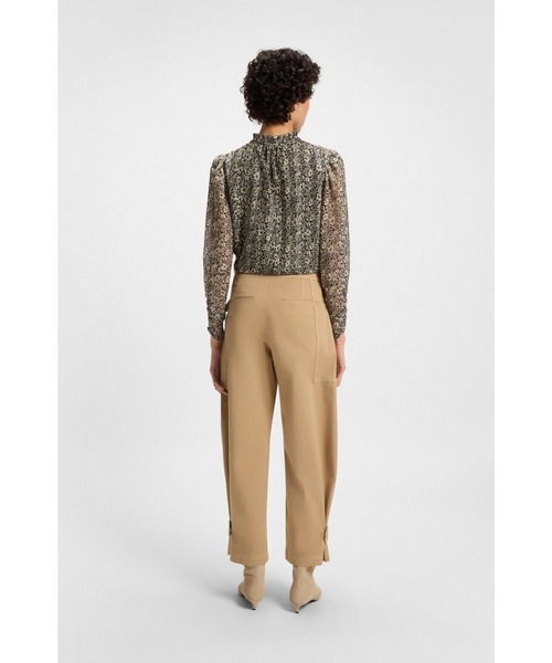 BOSS(ボス)の「バルーンレッグパンツ ペーパータッチ ストレッチコットンツイル(チノパンツ・レディース・ベージュ・32/34/36/38)」の2枚目の写真