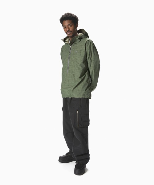 thisisneverthat(ディスイズネバーザット)の「Nylon Anorak Parka(ナイロンジャケット・メンズ・ブルー/ブラック/カモフラージュ・XL/L/M/S)」の17枚目の写真