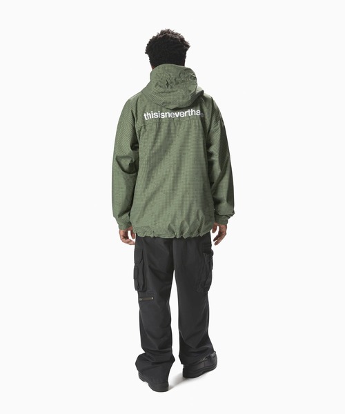 thisisneverthat(ディスイズネバーザット)の「Nylon Anorak Parka(ナイロンジャケット・メンズ・ブルー/ブラック/カモフラージュ・XL/L/M/S)」の18枚目の写真