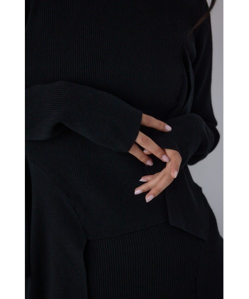 PLUS】アシンメトリーレイヤードニットワンピース（ワンピース）｜PLUS