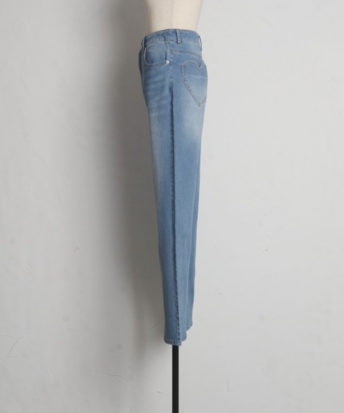 tocco closet（トッコ　クローゼット）の「【Ｓ・Ｍサイズ展開】ハートポケットデニムパンツ（デニムパンツ・レディース・ブルー/インディゴブルー・M/S）」の13枚目の写真