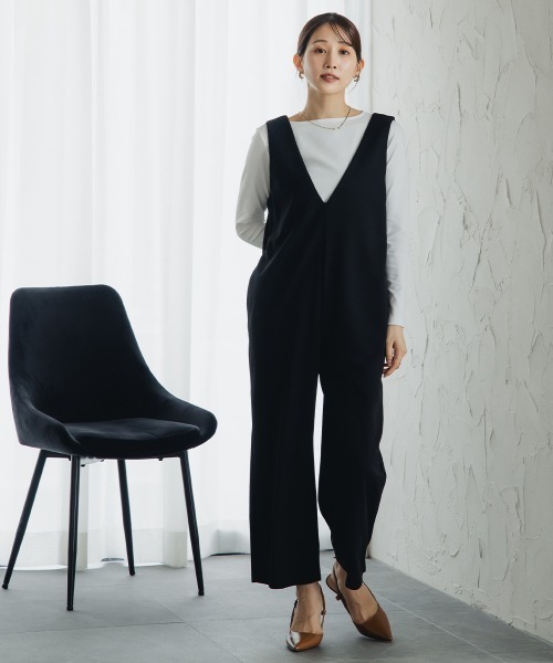 Petitjo（プッチージョ）の「小さいサイズ　深Vワイドオールインワンパンツ　低身長さん・小柄女性（つなぎ/オールインワン・レディース・ブラック・PSS/PS/PL）」の12枚目の写真