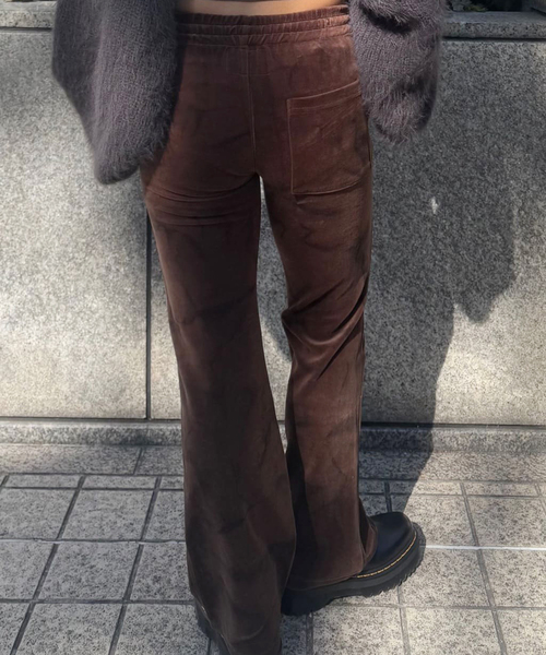 Oriens JOURNAL STANDARD（オリエンス ジャーナルスタンダード）の「【Praying/プレイング】 Velvet Flared Pants PRAY240 08- BROWN（その他パンツ・レディース・ブラウン・X-SMALL）」の14枚目の写真