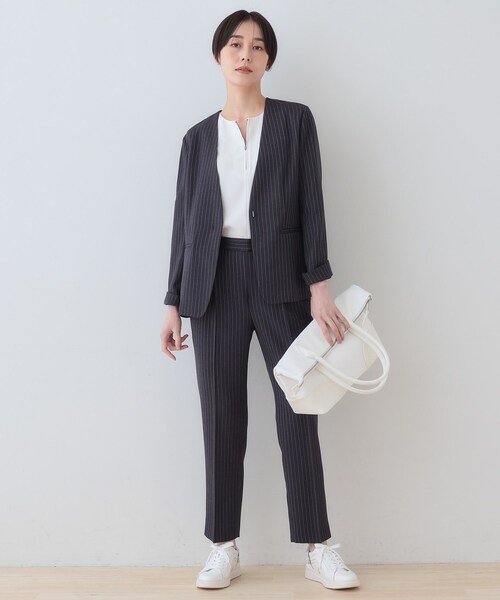 INDIVI（インディヴィ）の「【こなれSETUP／ストライプ柄】リネンライクテーパードパンツ（その他パンツ・レディース・チャコール/アイボリー系2・03/05/12/13/15 /19/36/38/40）」の10枚目の写真