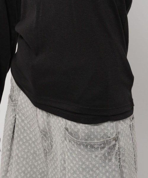 niko and...（ニコアンド）の「タンクレイヤードTシャツ（Tシャツ/カットソー・レディース・ブラック/オフホワイト/グレー・FREE）」の19枚目の写真