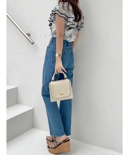 MERCURYDUO（マーキュリーデュオ）の「ハイウエストストレートストレッチデニム（その他パンツ・レディース・ブルー/インディゴブルー・SMALL/MEDIUM）」の17枚目の写真