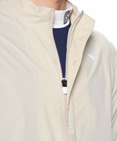 le coq sportif GOLF（ルコックスポルティフゴルフ）の「【NEW BASIC】2WAYブルゾン（ブルゾン・メンズ・ベージュ/ネイビー・M/L/XL/3L）」の9枚目の写真