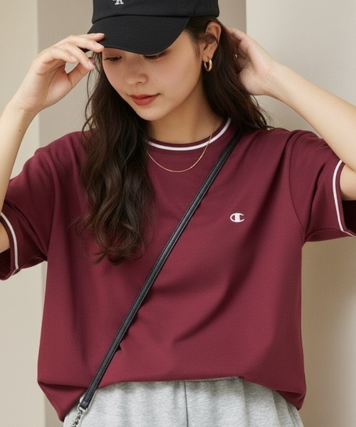 Champion(チャンピオン)の「<champion/UNDOVE>【吸水速乾/接触冷感/UVカット/ストレッチ/サマーTシャツ/チャンピオン/カジュアルTシャツ/スポーティ】配色ラインTシャツ(Tシャツ/カットソー・レディース・ネイビー/ボルドー/ホワイト・MEDIUM/LARGE/X-LARGE)」の22枚目の写真