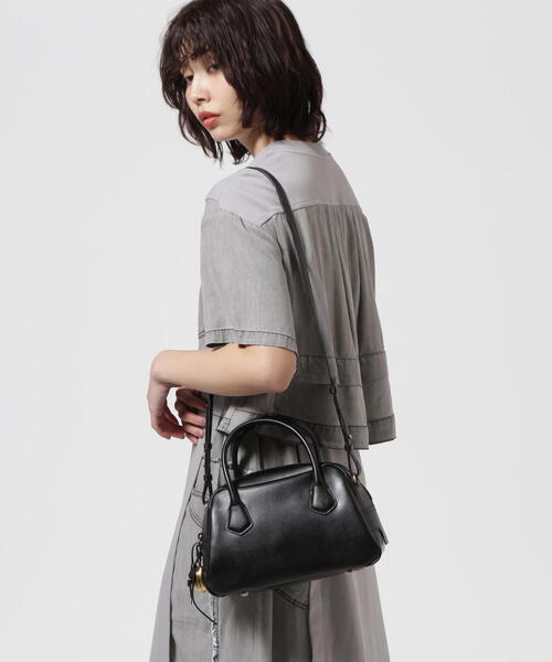 ROYAL FLASH（ロイヤルフラッシュ）の「Guernika/ゲルニカ/Cube Bag