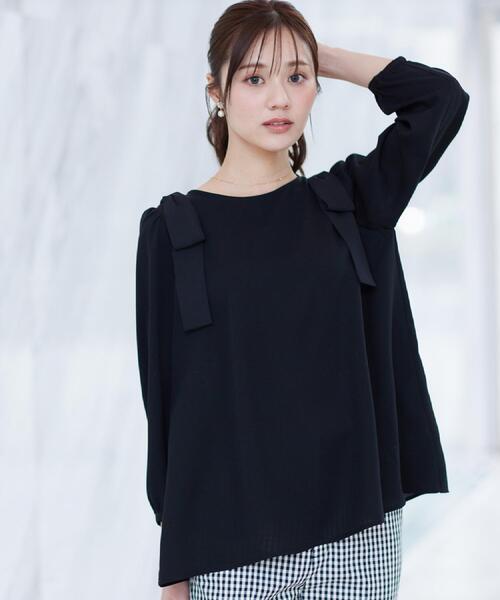 couture brooch(クチュールブローチ)の「【フェミニン・通勤】肩リボンシフォンブラウス(シャツ/ブラウス・レディース・ブラック/グレー/ホワイト系7・42/38/40)」の2枚目の写真