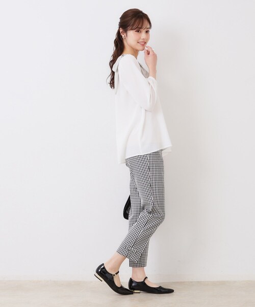 couture brooch(クチュールブローチ)の「【フェミニン・通勤】肩リボンシフォンブラウス(シャツ/ブラウス・レディース・ブラック/グレー/ホワイト系7・42/38/40)」の15枚目の写真