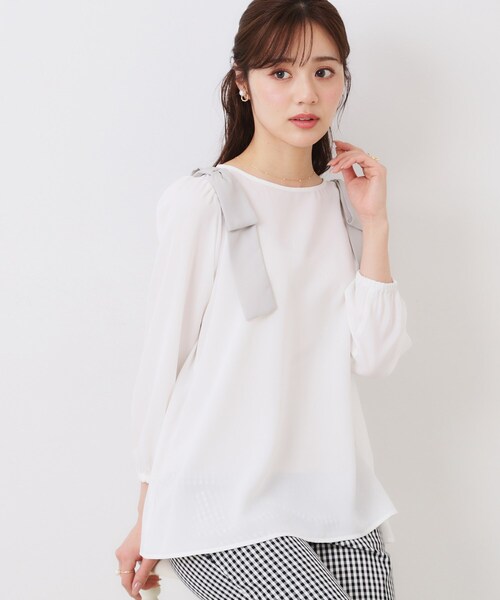 couture brooch(クチュールブローチ)の「【フェミニン・通勤】肩リボンシフォンブラウス(シャツ/ブラウス・レディース・ブラック/グレー/ホワイト系7・42/38/40)」の18枚目の写真