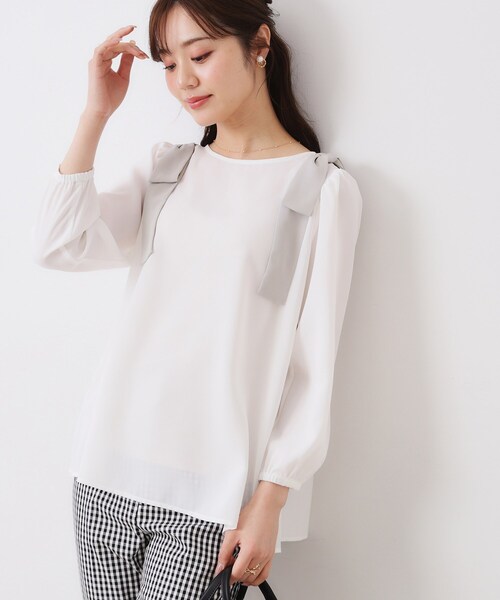 couture brooch(クチュールブローチ)の「【フェミニン・通勤】肩リボンシフォンブラウス(シャツ/ブラウス・レディース・ブラック/グレー/ホワイト系7・42/38/40)」の19枚目の写真