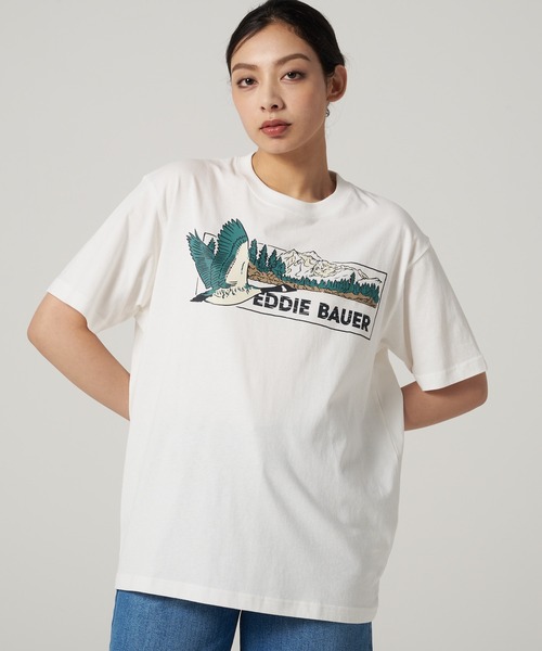 Eddie Bauer（エディーバウアー）の「グラフィックプリント Tシャツ（Tシャツ/カットソー・メンズ・ホワイト系2/ライトパープル/セージグリーン/ネイビー/ブラウン/ブラック/ホワイト系1/コーラル・L/M/XXL/XL/S）」の3枚目の写真