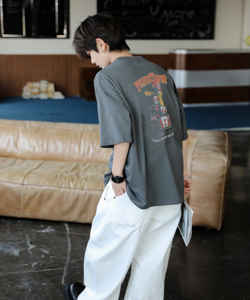 neos(ネオス)の「【neos】PENNY WISE ペニーワイズ ルーズシルエット ビンテージライク ユーズド風 プリント Tシャツ メンズ レディース ユニセックス(Tシャツ/カットソー・メンズ・ホワイト系1/ホワイト系2/グレー系2/グレー系1・X-LARGE/LARGE/MEDIUM)」の14枚目の写真