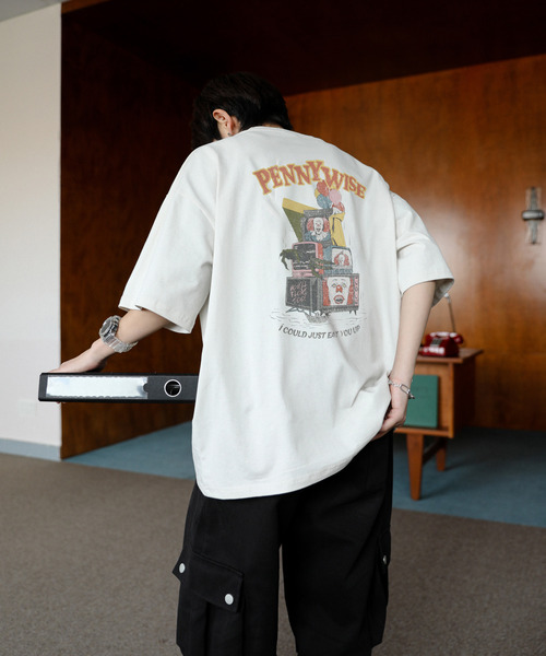 neos(ネオス)の「【neos】PENNY WISE ペニーワイズ ルーズシルエット ビンテージライク ユーズド風 プリント Tシャツ メンズ レディース ユニセックス(Tシャツ/カットソー・メンズ・ホワイト系1/ホワイト系2/グレー系2/グレー系1・X-LARGE/LARGE/MEDIUM)」の21枚目の写真