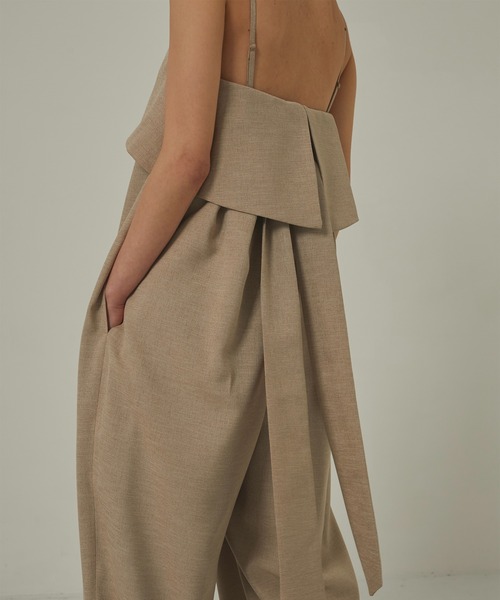 louren(ローレン )の「《ZOZOTOWN限定》【Louren/ローレン】back tie combinaison/バックタイコンビネゾン/オールインワン(つなぎ/オールインワン・レディース・ブラック/ベージュ・M/S)」の5枚目の写真