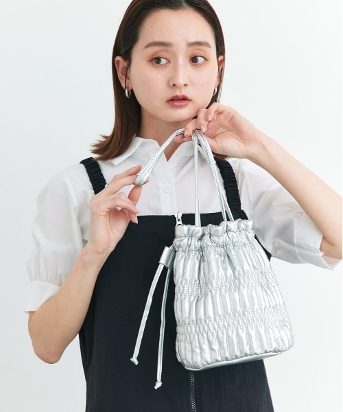 ad thie(アドティエ)の「バケット ショルダーバッグ(ショルダーバッグ・レディース・シルバー/ブラック/ベージュ・FREE)」の22枚目の写真