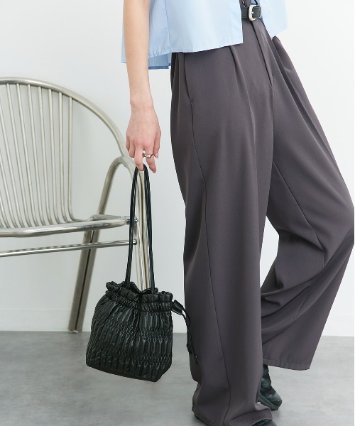ad thie(アドティエ)の「バケット ショルダーバッグ(ショルダーバッグ・レディース・シルバー/ブラック/ベージュ・FREE)」の5枚目の写真