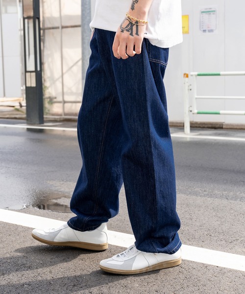 Subciety（サブサエティ）の「Wide tapered denim pants（デニムパンツ・メンズ・ブラック/インディゴブルー・マルチサイズ）」の8枚目の写真