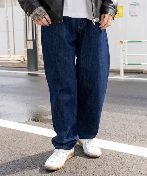 Subciety（サブサエティ）の「Wide tapered denim pants（デニムパンツ・メンズ・ブラック/インディゴブルー・マルチサイズ）」の9枚目の写真