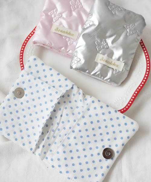 Port（ポート）の「【 Port / ポート 】 メタリック キルティング リボン パスポートケース / マルチケース_（パスポートケース・レディース・ホワイト/シルバー/ピンク・FREE）」の9枚目の写真