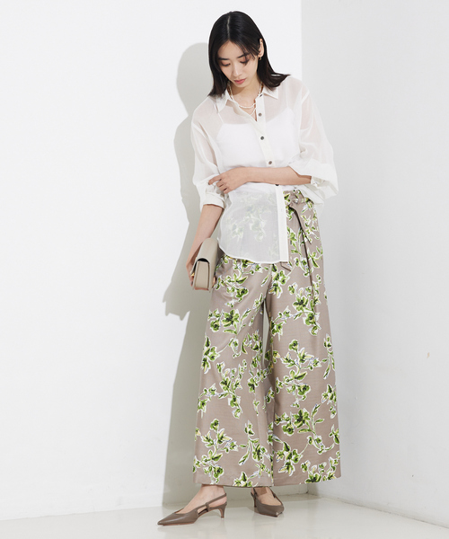 qualite(カリテ)の「ソフトオーガンジーシアーシャツ/春服/夏服/オフィスカジュアル/きれいめ(シャツ/ブラウス・レディース・ホワイト/イエロー系その他/モカ・フリー)」の18枚目の写真