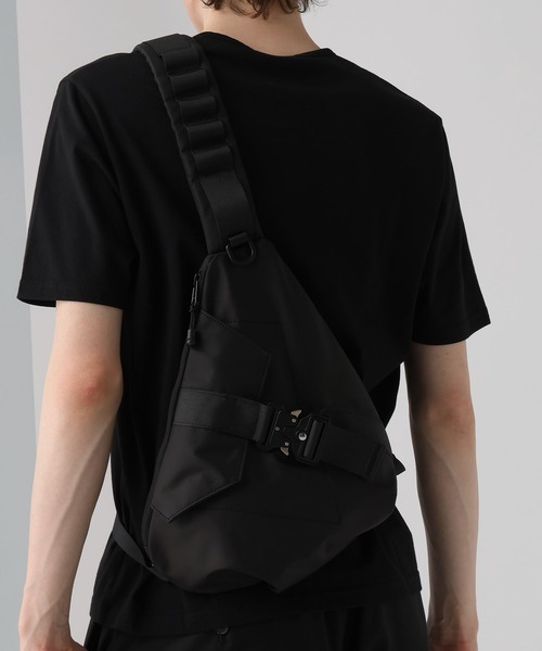 HARE（ハレ）の「スリングバッグ(HARE)（ショルダーバッグ・メンズ・ブラック・FREE）」の13枚目の写真