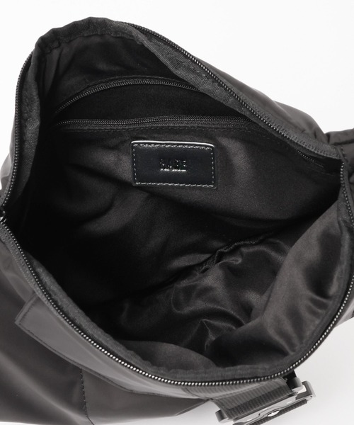 HARE（ハレ）の「スリングバッグ(HARE)（ショルダーバッグ・メンズ・ブラック・FREE）」の10枚目の写真