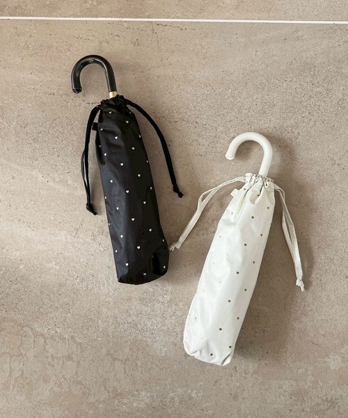 Me%（ミィパーセント）の「【晴雨兼用】プチハートminiカサ　323355（折りたたみ傘・レディース・ブラック/アイボリー・FREE）」の3枚目の写真